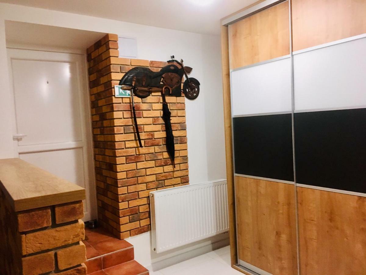 Underground Apartment Bratislava-Nivy Экстерьер фото